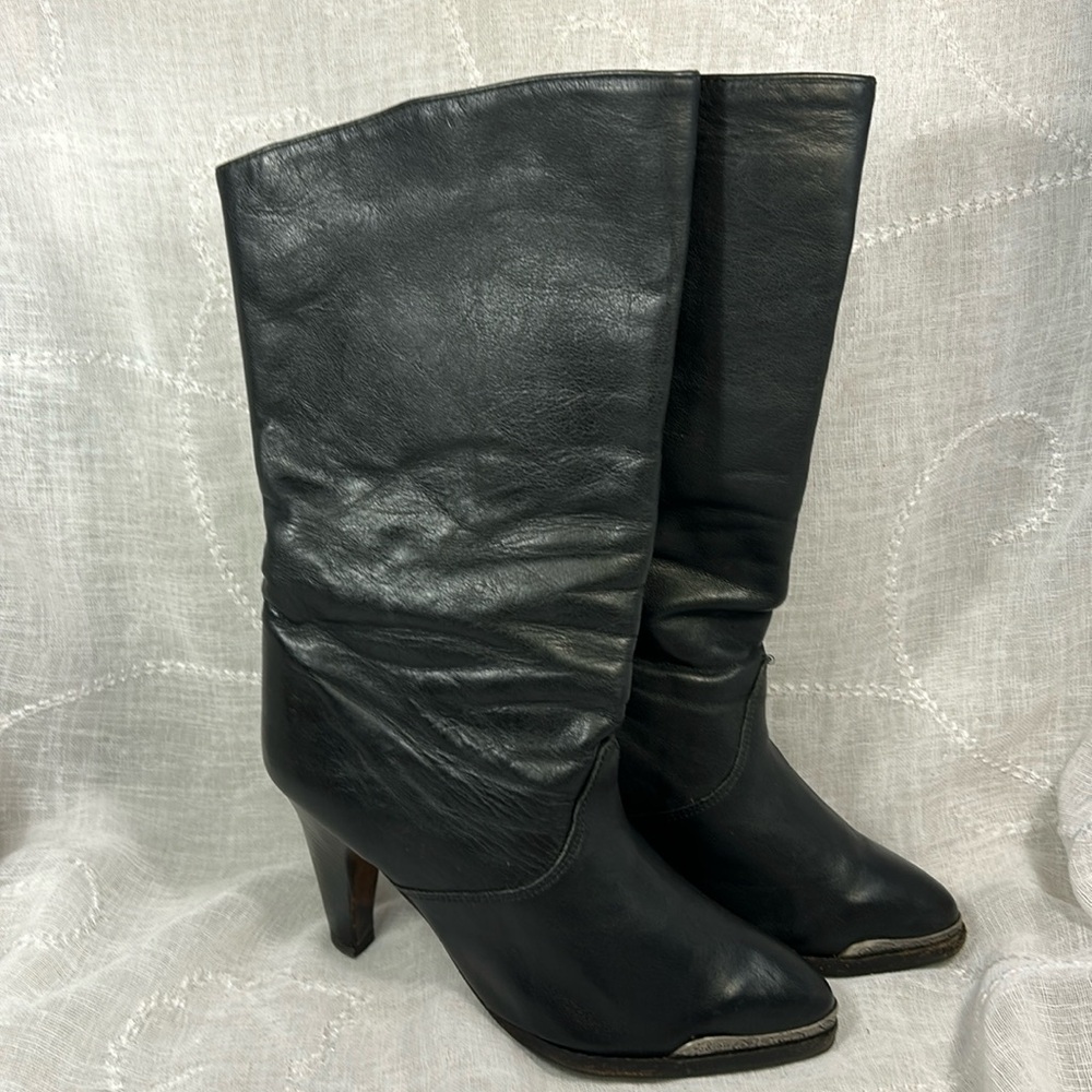 Zodiac vintage leather heeled boots
